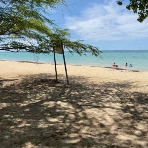 La Historia detrás de la Playa El Combate: Más que Arena y Sol en Cabo Rojo