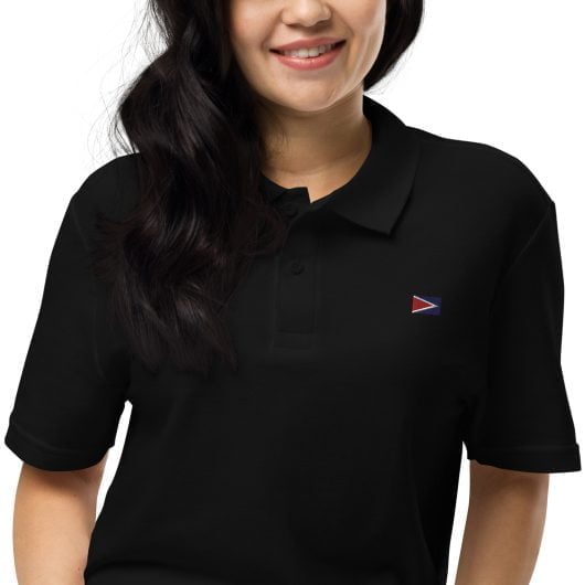 Polo Cabo Rojo: Comodidad y Estilo Unisex con un Toque de Clase