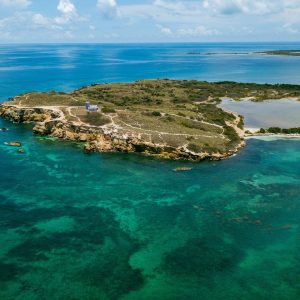 Faro de Cabo Rojo: Administración, Cierre Actual y Planes de Reapertura
